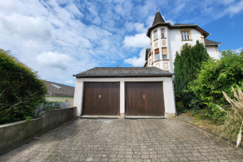 Doppelgarage