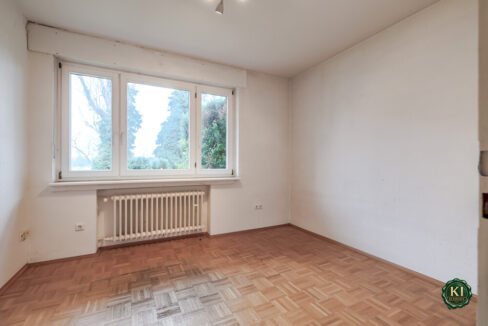 Zimmer 1 EG
