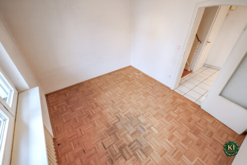 Zimmer 1 EG