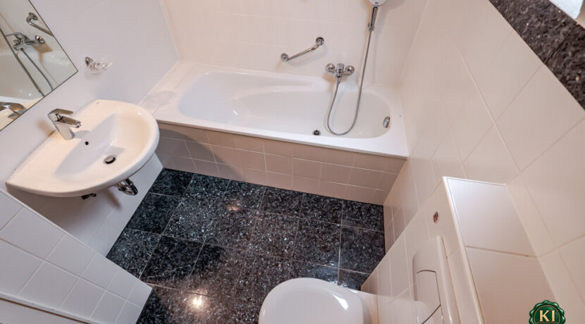 Badezimmer 2 OG
