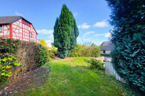 Garten vor dem Haus