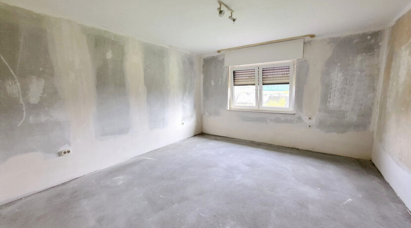 Schlafzimmer UG