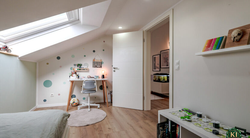Schlafzimmer 2 OG