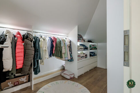 Ankleidezimmer OG