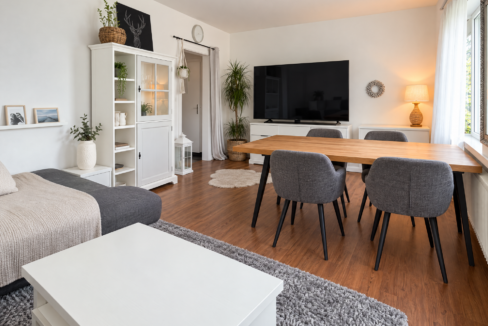 Wohnzimmer 1. OG Links