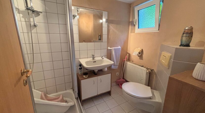 Bad Einzimmerwohnung