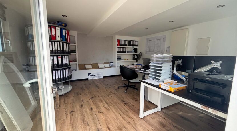 Büro