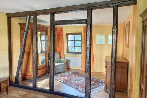 OG links Schlafzimmer