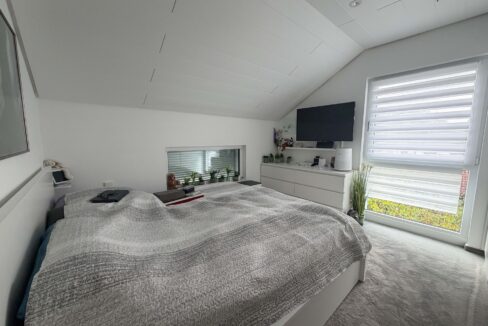2. Schlafzimmer OG