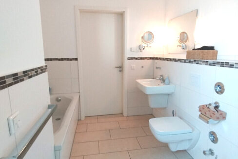...und Badewanne