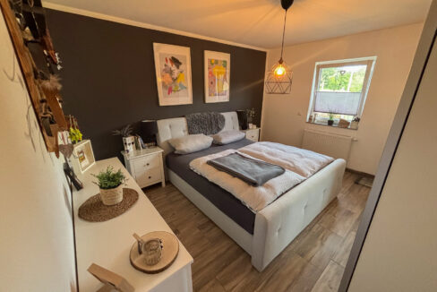 Schlafzimmer (Anbau)