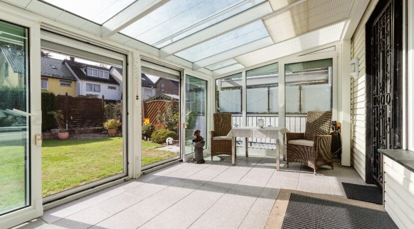 überdachte Terrasse