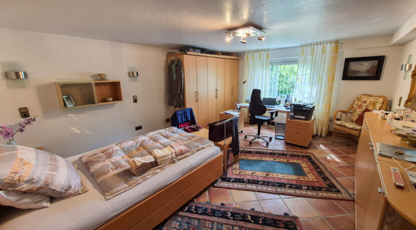 Schlafzimmer UG
