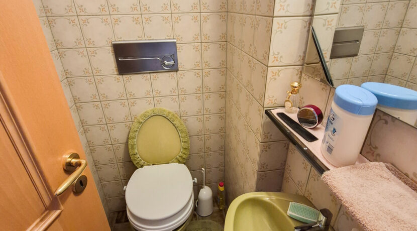 Gäste/WC. EG