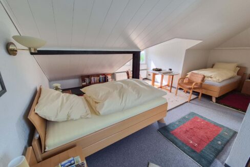 Schlafzimmer DG