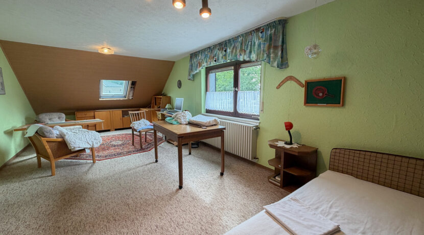 Wohnzimmer DG