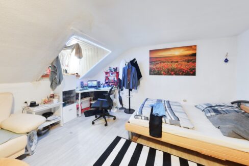 Zimmer 7