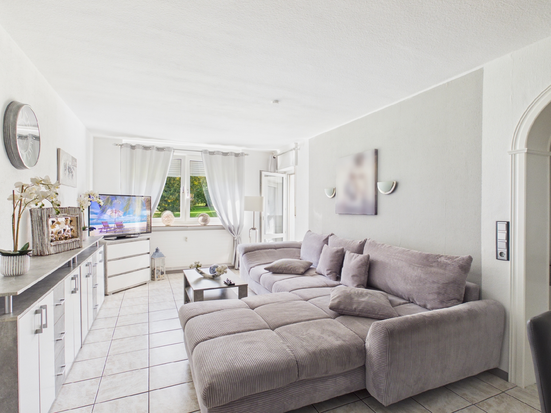 Helle und top gepflegte Eigentumswohnung mit Balkon!