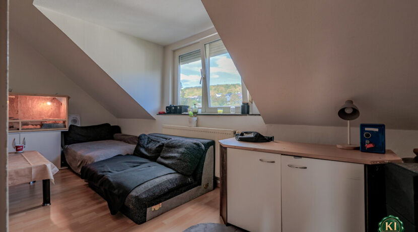 Zimmer 2 Dachgeschoss