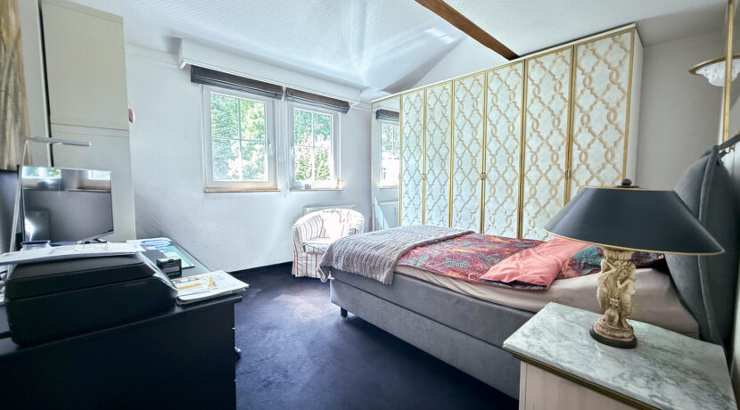 Schlafzimmer 2.OG