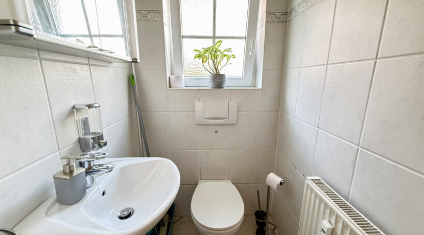 Gäste WC 1.OG