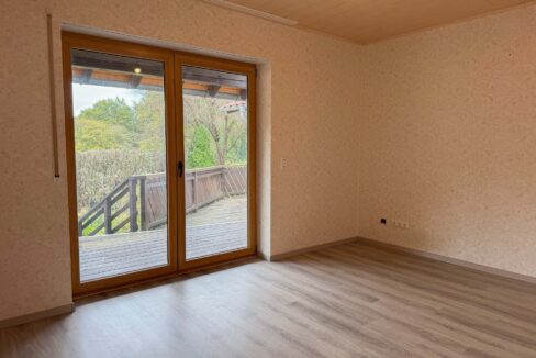 Büro EG