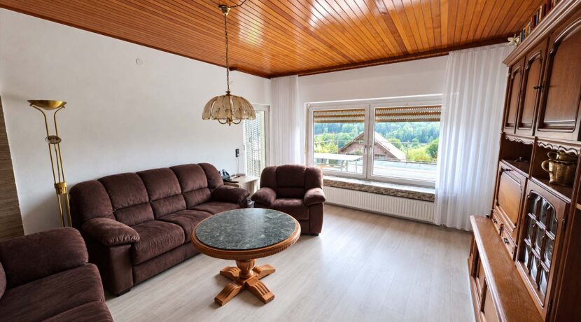Wohnzimmer (EG)