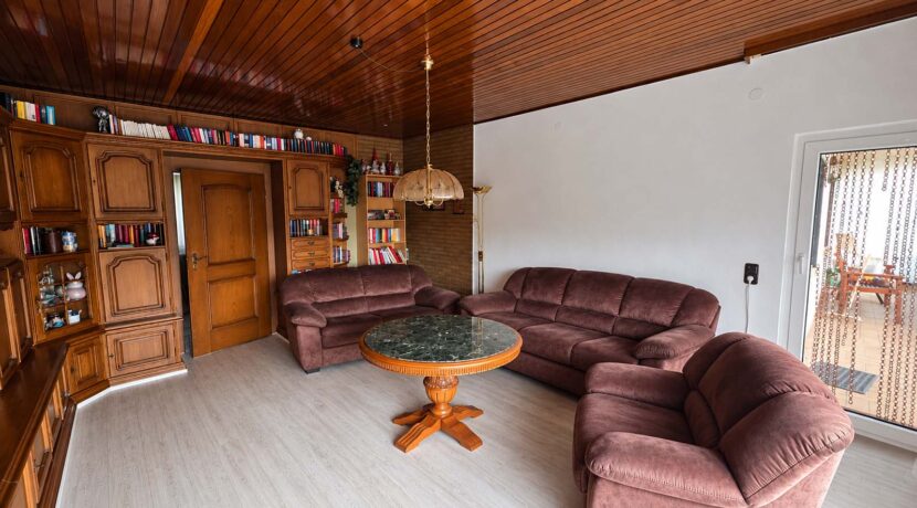 Wohnzimmer (EG)