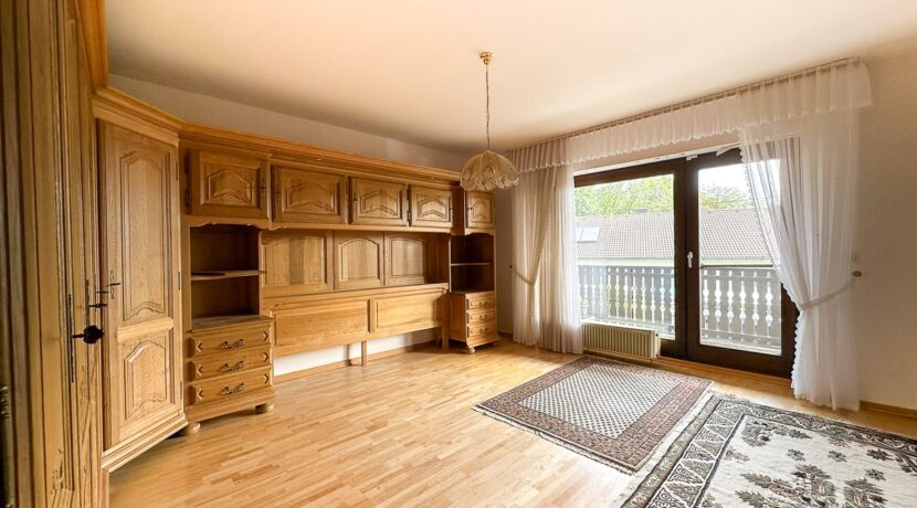 Schlafzimmer mit Balkon