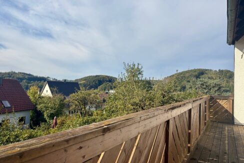 großer Balkon (EG)