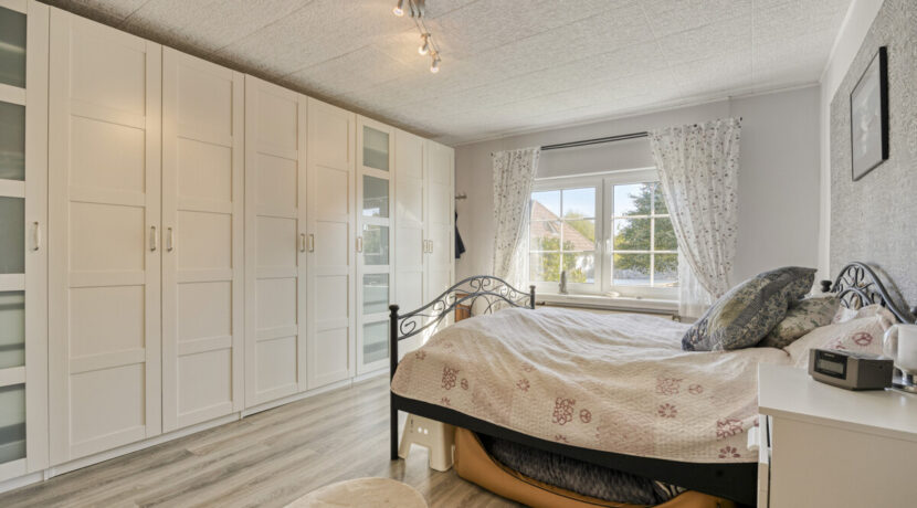 Schlafzimmer I OG