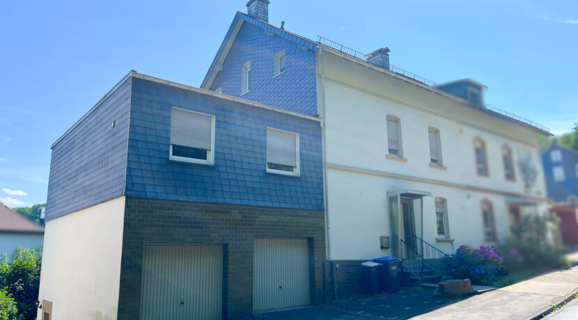 Hausansicht Straße