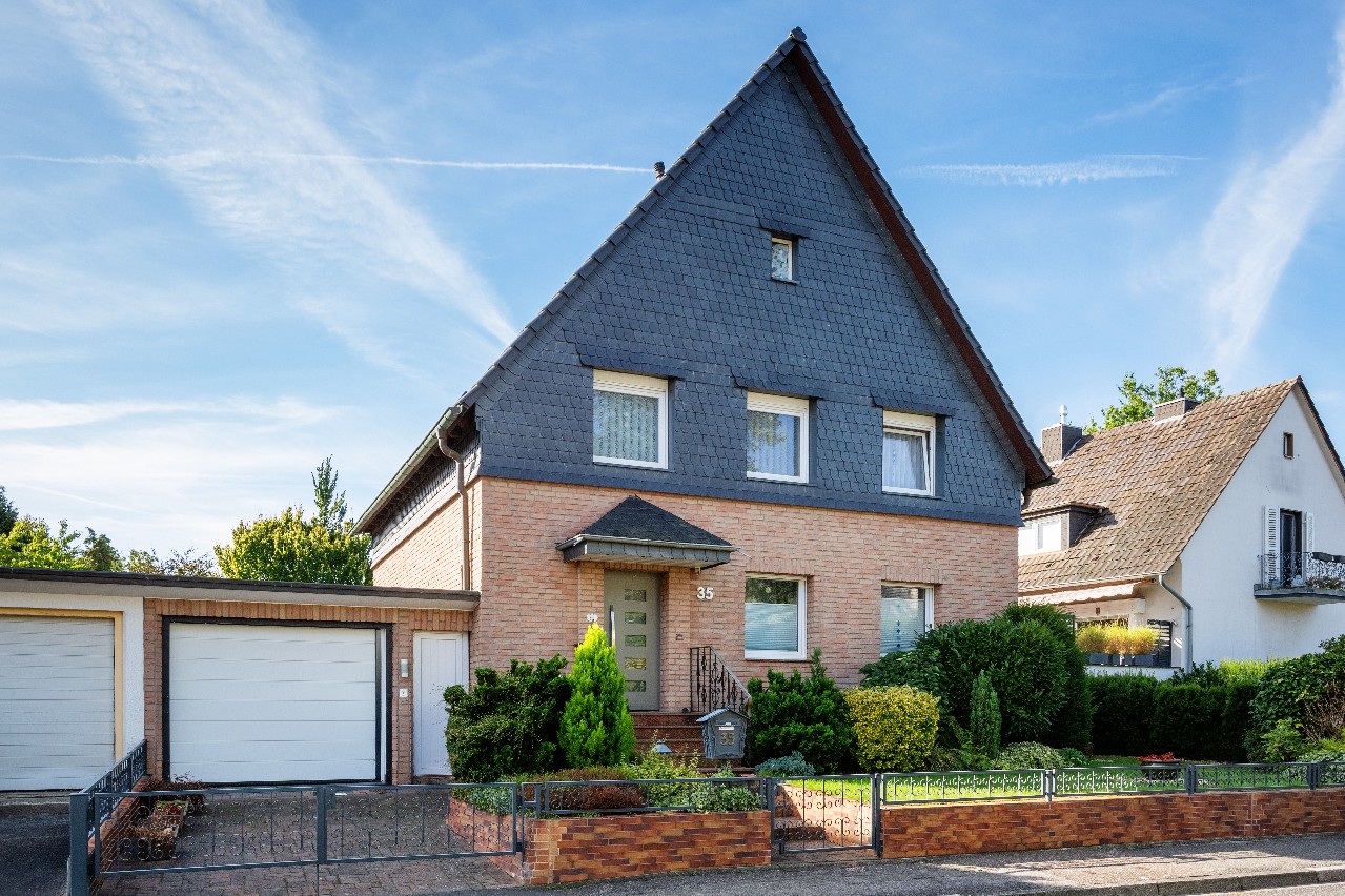 NEU: Freistehendes Einfamilienhaus in der Waldsiedlung – topp gepflegt und modernisiert