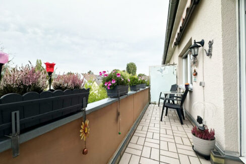 Balkon mit Markise