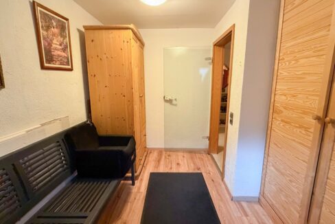 Zugang Sauna UG