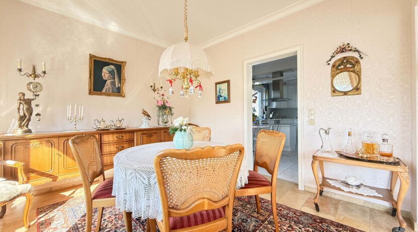Esszimmer (OG)
