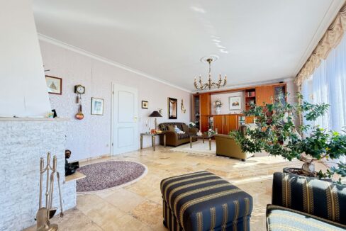 Wohnzimmer (OG)