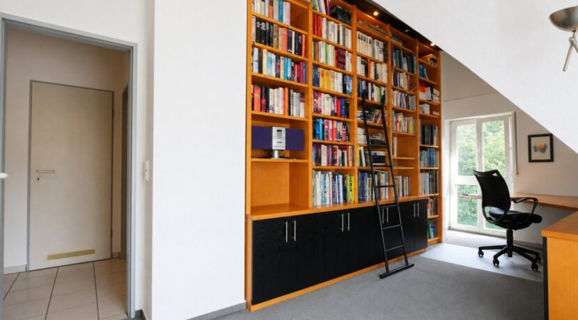 Arbeitszimmer