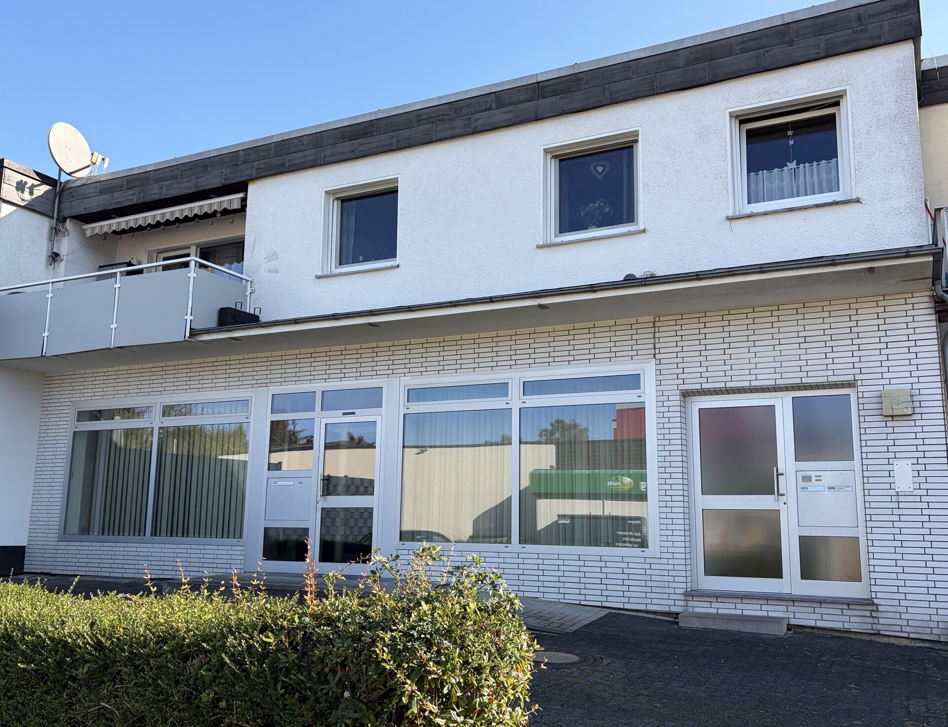 Großzügiges Wohn- und Geschäftshaus mit vielseitigen Nutzungsmöglichkeiten!