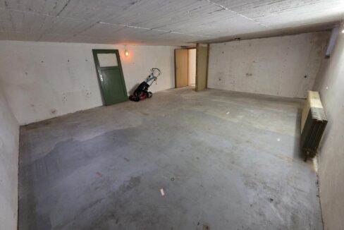 ca. 40 m² Hobbykeller