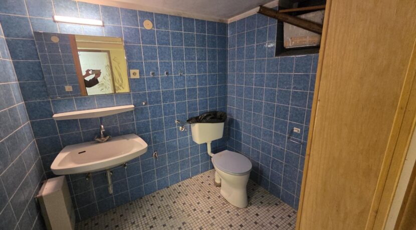 Badezimmer im Keller