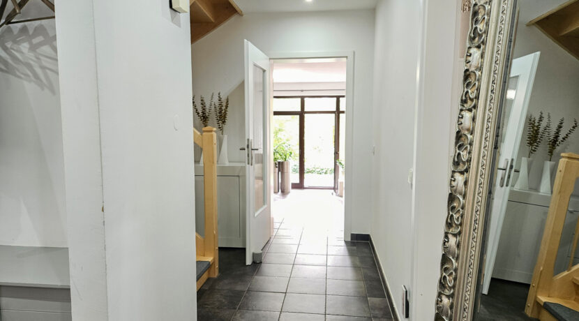 Flur EG Haupthaus