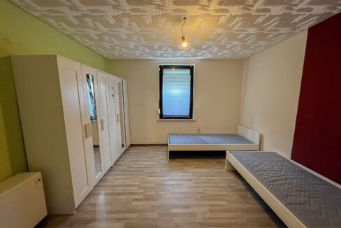 Schlafzimmer 2 EG