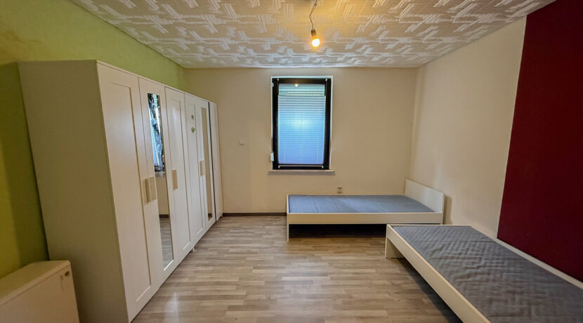 Schlafzimmer 2 EG
