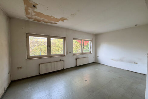 Schlafzimmer (hinten)