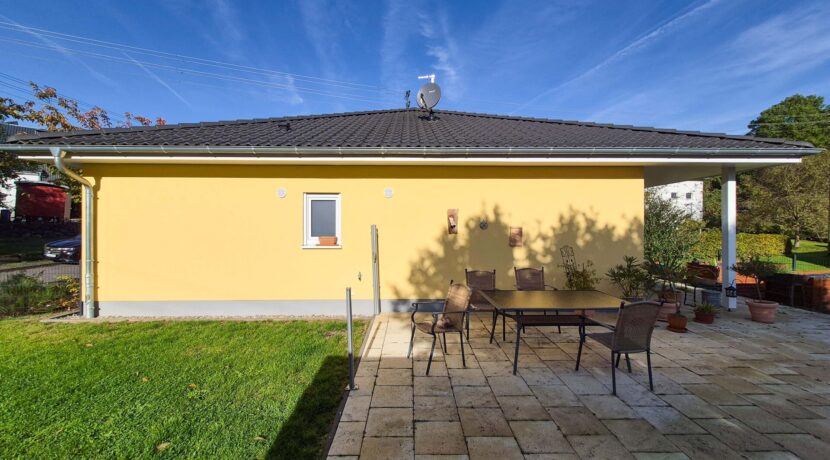 große Terrasse