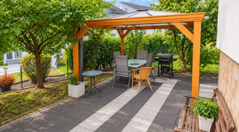 Überdachte Terrasse