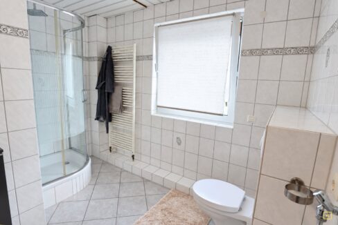 ...Dusche