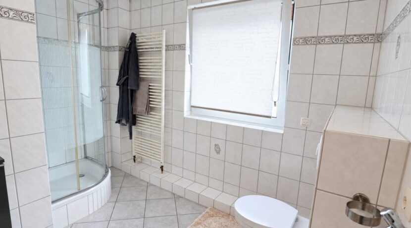 ...Dusche